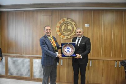 Ziyaret programı kapsamında ilk olarak Malatya Ticaret ve Sanayi Odası’na geçildi.