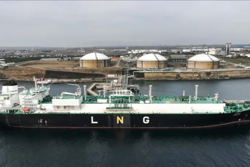 Bakan Bayraktar: Türkiye doğal gaz ihtiyacının yarısını LNG'den karşılıyor