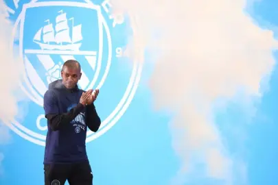 Brezilyalı futbolcu Fernandinho, kariyerine son verdi