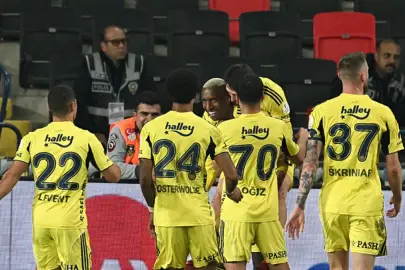 CANLI | Fenerbahçe, Çaykur Rizespor deplasmanında! Tedesco'nun 11 tercihi belli oldu...