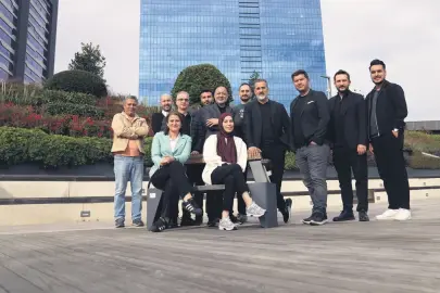 Eğilmeden bükülmeden gururla 40 yıl