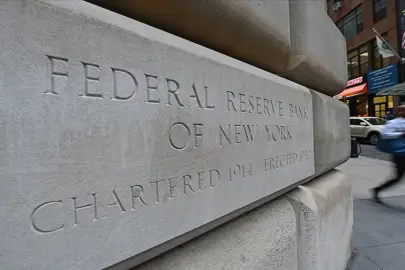 Fed yetkilileri faiz indirimi konusunda ikiye bölündü