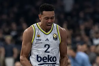 Fenerbahçe Beko'dan Partizan'a 12 sayı fark!