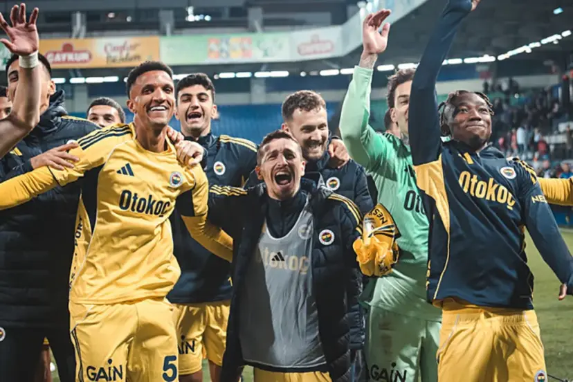 Fenerbahçe son 2 deplasmanda 2-0 geriden gelerek kazandı