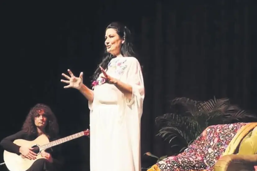 Hem güldürüyor hem düşündürüyor