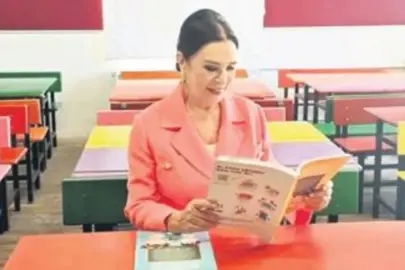 İlkokulunda duygu yüklü anlar yaşadı