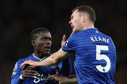 ManU-Everton maçında olay hareket! Gueye, takım arkadaşına tokat attı...