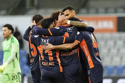 Başakşehir'den bu sezon ikinci kez üst üste galibiyet!