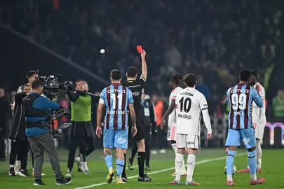 Beşiktaş büyük maçlarda skoru koruyamıyor