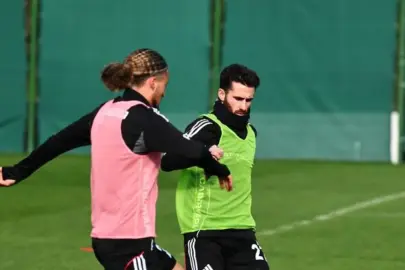 Beşiktaş'ta Rafa Silva için son karar bekleniyor!