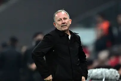 Beşiktaş'tan yıldız oyuncu için sıkı pazarlık!