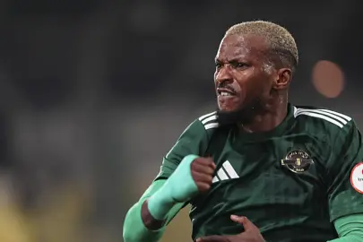 Esenler Erokspor, Sakaryaspor'u farklı geçti