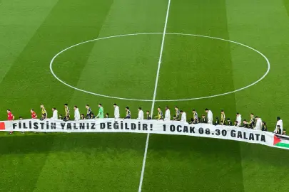 Fenerbahçe ve Beşiktaş’tan Ziraat Türkiye Kupası'nda ortak Filistin çağrısı!