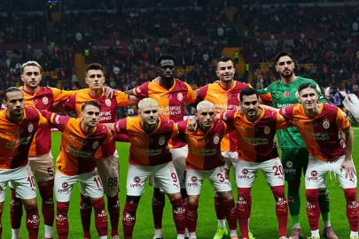 Galatasaray'da ilk ayrılık yolda!