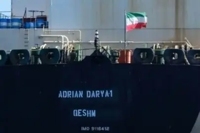 İran, kaçak yakıt taşıyan yabancı petrol tankerine el koydu