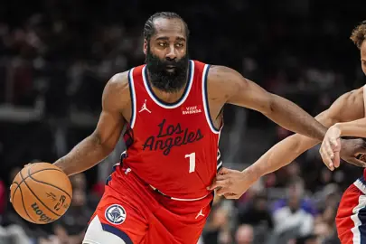 James Harden, NBA tarihinin en skorer 10. oyuncusu oldu