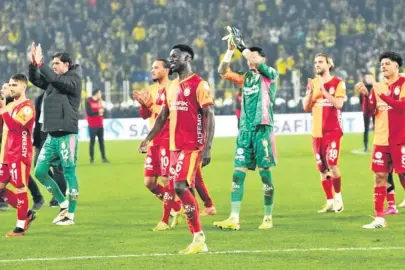 Karşı kıtada coşuyor!