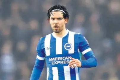 Kulübü bırakmıyor kanarya şartları zorluyor