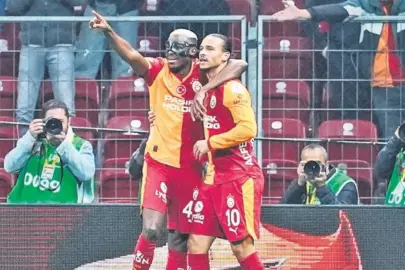 Osimhen tamam sıra Sane’de