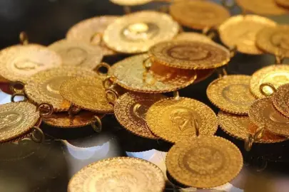 SON DAKİKA | Altında rota değişti! Gram altın ne kadar oldu? İşte 5 Aralık güncel altın fiyatları…