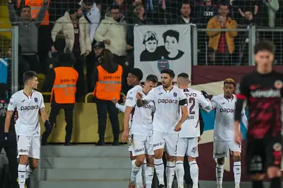 Trabzonspor "yenilmezlik serilerini" yeni yıla taşıyamadı