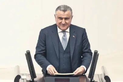 Üçüncü dalgada menajerler var