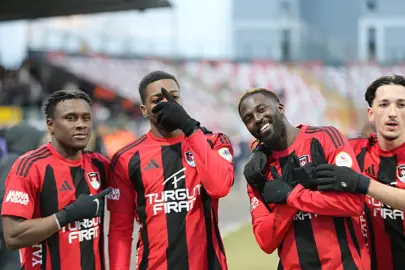 Vanspor FK, Hatayspor karşısında farka koştu!