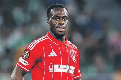 Ya Fransız ya Viking!