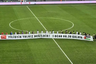 Ziraat Türkiye Kupası maçında Gazze yürüyüşüne destek!