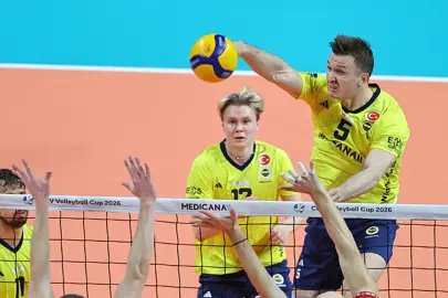 Fenerbahçe, CEV Kupası'nda 8'li Finaller Turu'na yükseldi