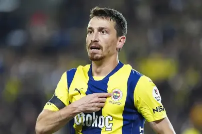 Fenerbahçe’den Galatasaraylı yönetici için açıklama!