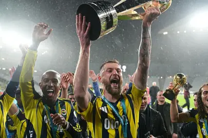 Süper Kupa’yı kazanan Fenerbahçe, 2026 yılına kupayla başladı