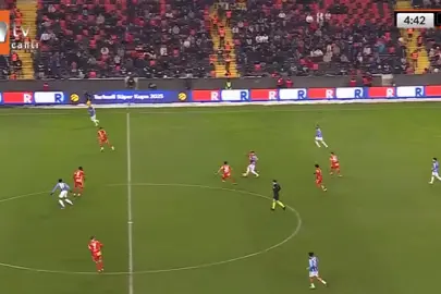 Trabzonspor’un Galatasaray maçındaki golü ofsayta takıldı!