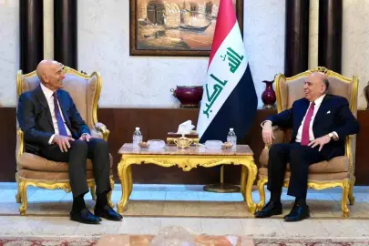 ABD'nin Suriye Özel Temsilcisi Barrack, Irak Dışişleri Bakanı Hüseyin ile görüştü