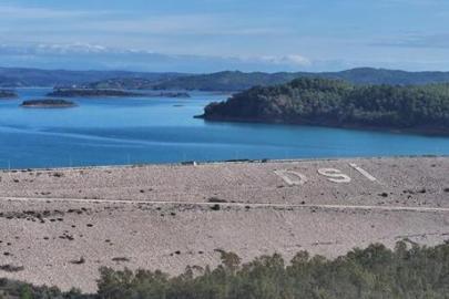 Adana'da mevsim yağışlarıyla su seviyesi artan barajlar çiftçiye umut oldu