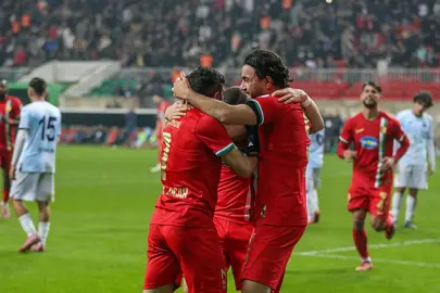 Amedspor, Adana Demirspor’u 7 golle mağlup etti!