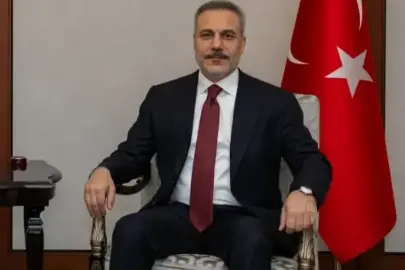 Ankara'da Gazze Barışı mesaisi: Bakan Fidan Mladenov ile görüştü