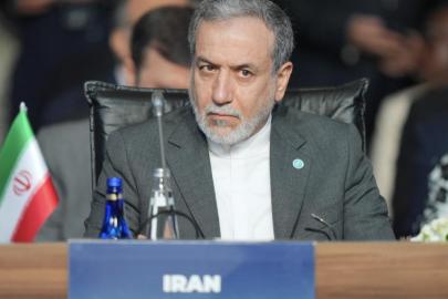 Arakçi: Cenevre'de adil bir çözüm üzerinde anlaşma imkanı bulunduğuna inanıyorum