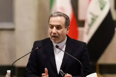 Arakçi'den bölgeyi sarsacak çıkış: ABD üsleri meşru hedefimiz olur