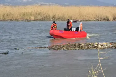 Asi Nehri'nde kaybolan Berkan'dan 8 gündür haber alınamıyor