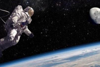 Ay'a seyahat eden astronotlar telefonlarını kullanabilecek