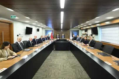 Bakan Ersoy, İsveç Süryani Cemaati heyeti ile bir araya geldi