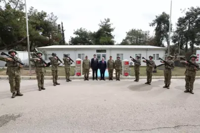 Bakan Güler, Kilis'te birlikleri denetledi