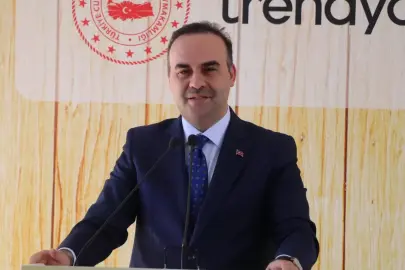 Bakan Kacır: Tam bağımsız Türkiye yolculuğumuza devam ediyoruz