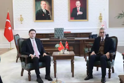 Bakan Memişoğlu, Karadağ Sağlık Bakanı Vojislav Šimun ile görüştü