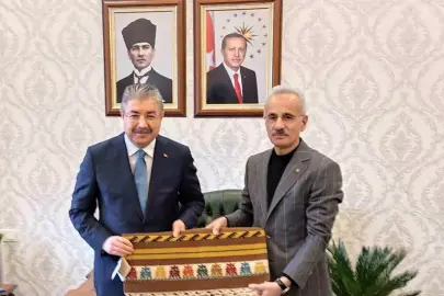 Bakan Uraloğlu, Eskişehir Valiliği'ni ziyaret etti