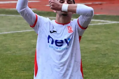 Balıkesirspor'da genç Sedat Yiğit formda