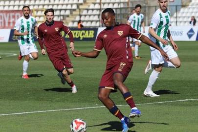 Bandırmaspor sahasında dağıldı | Bandırmaspor - Serikspor maç sonucu: 0-3