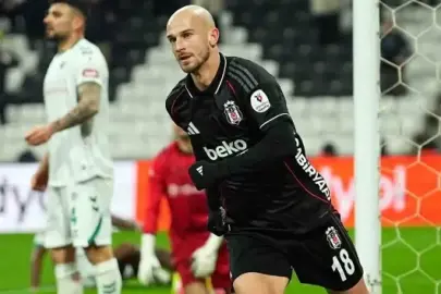 Beşiktaş'tan Cerny açıklaması! Takımdan ayrılıyor mu?