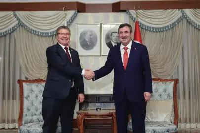 Cevdet Yılmaz ve Ünal Üstel'den KKTC Ekonomik İşbirliği Toplantısı